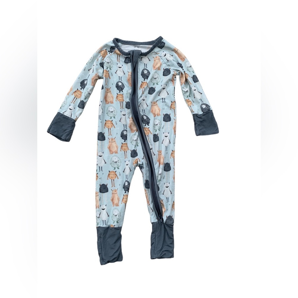 Little One Shop Size 0-3 Months Monsters Bamboo Footie Pajamas Zip Sleeper